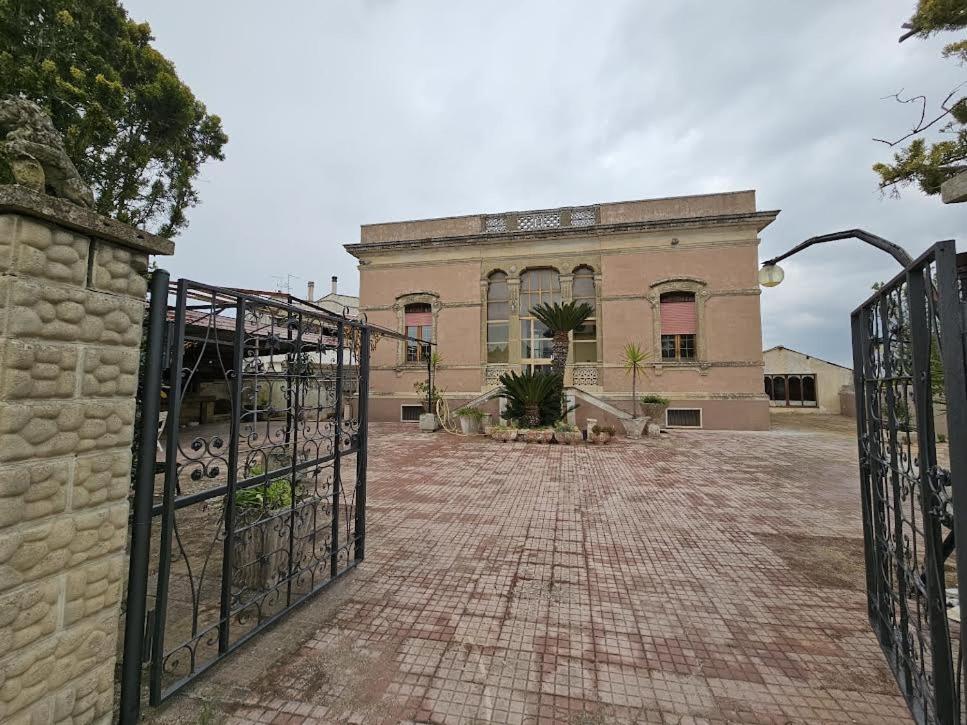 Casa Vacanze Salento Mare 加拉托内 外观 照片
